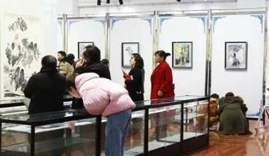 阿拉善盟第二届“驼乡·翰墨情”群众文化艺术作品展开展