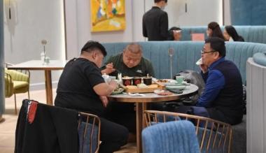 内蒙古饭店复产复工恢复堂食服务