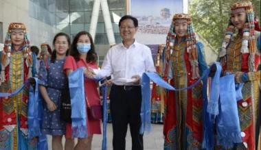 “畅游内蒙古”活动迎来首批长三角游客