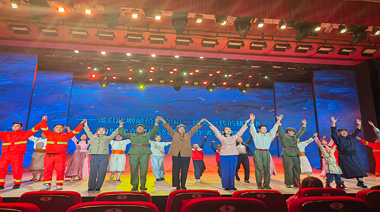 1744595745648033629.jpg 4.jpg