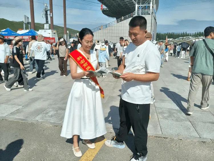 下载 (1).jpg